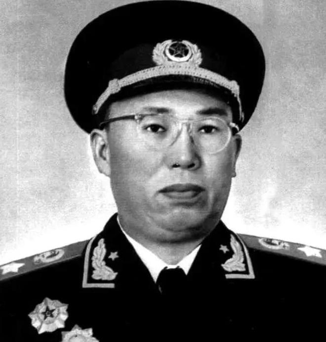 何其宗降职背后原因探究,何其宗降职背后的原因深度解析